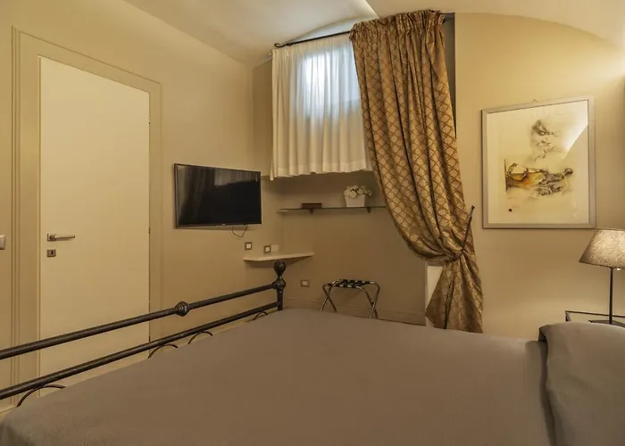 Etruria Relais 3*